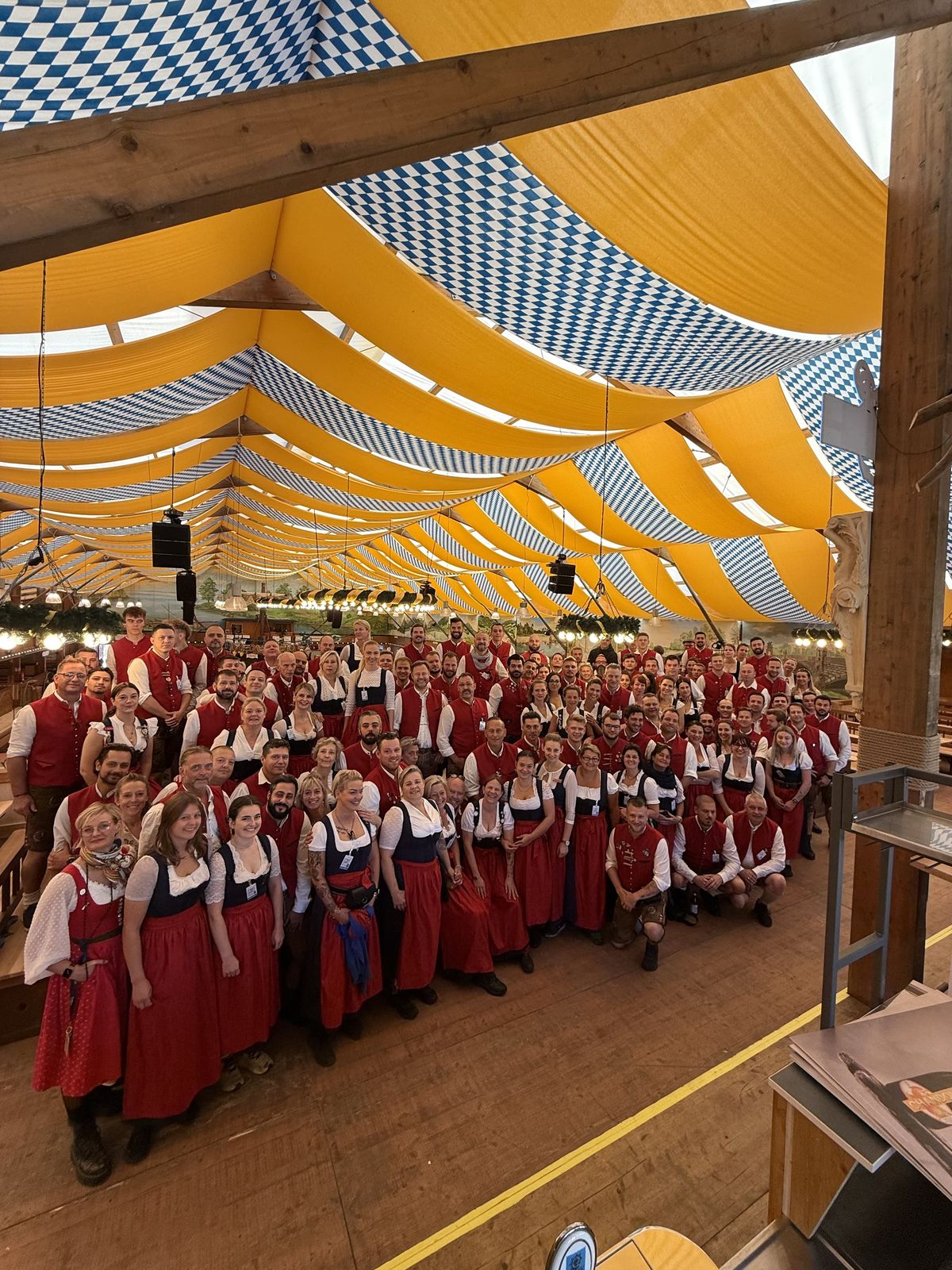 Fischer-Vroni Serviceteam